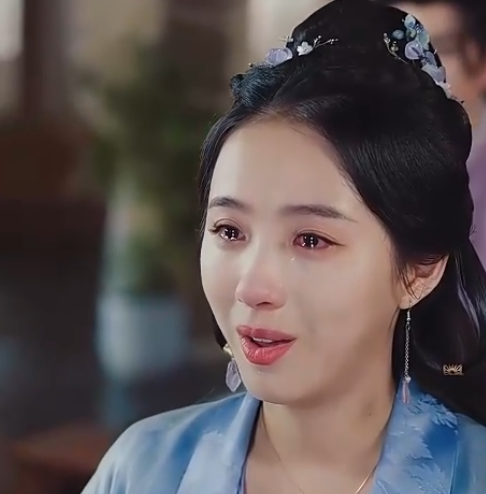 Kaisar Pulang ke Desa