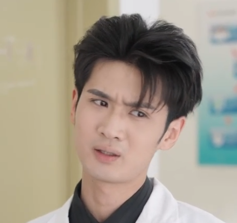 Keliru Sedikit, Jadi Pembantu Bos