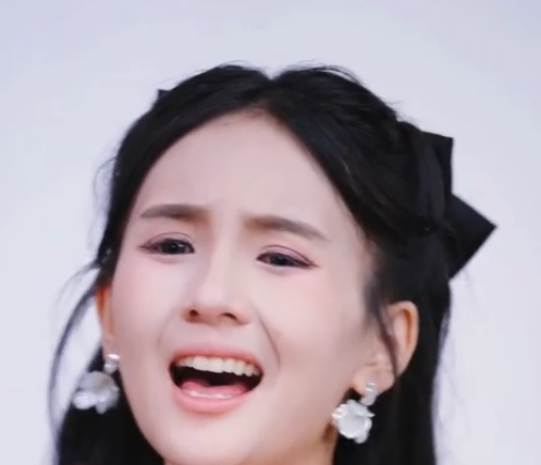 Tiga Sahabat Pria Menyesal